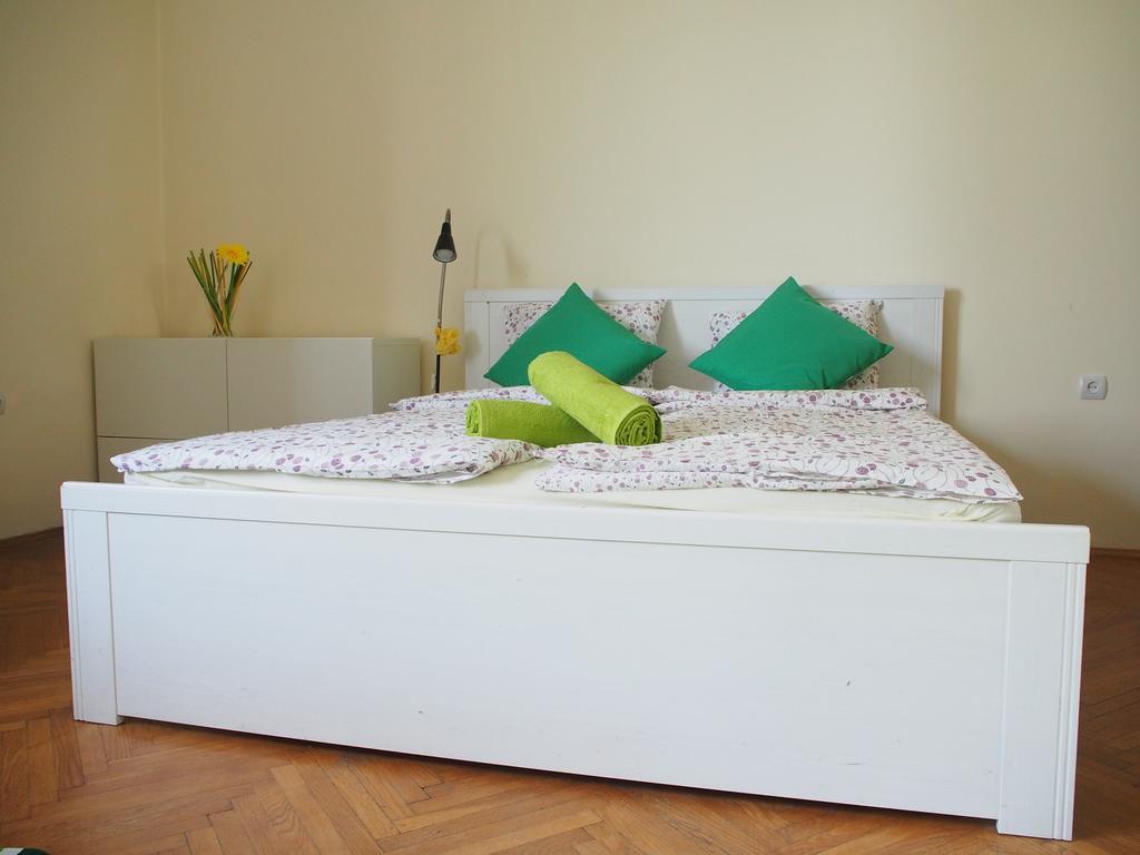 Hostel Krakow Color Sarego Room photo