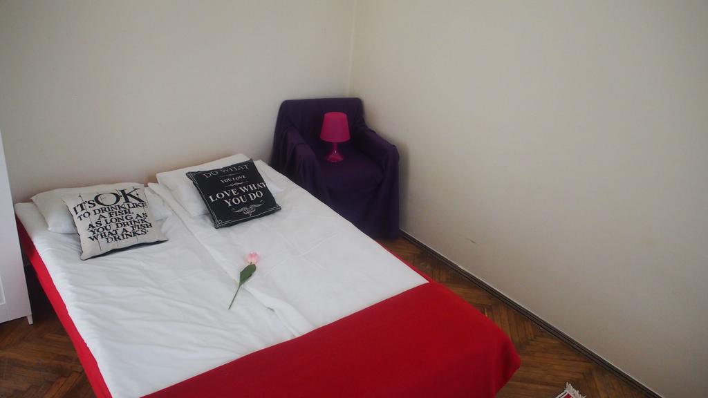 Hostel Krakow Color Sarego Room photo