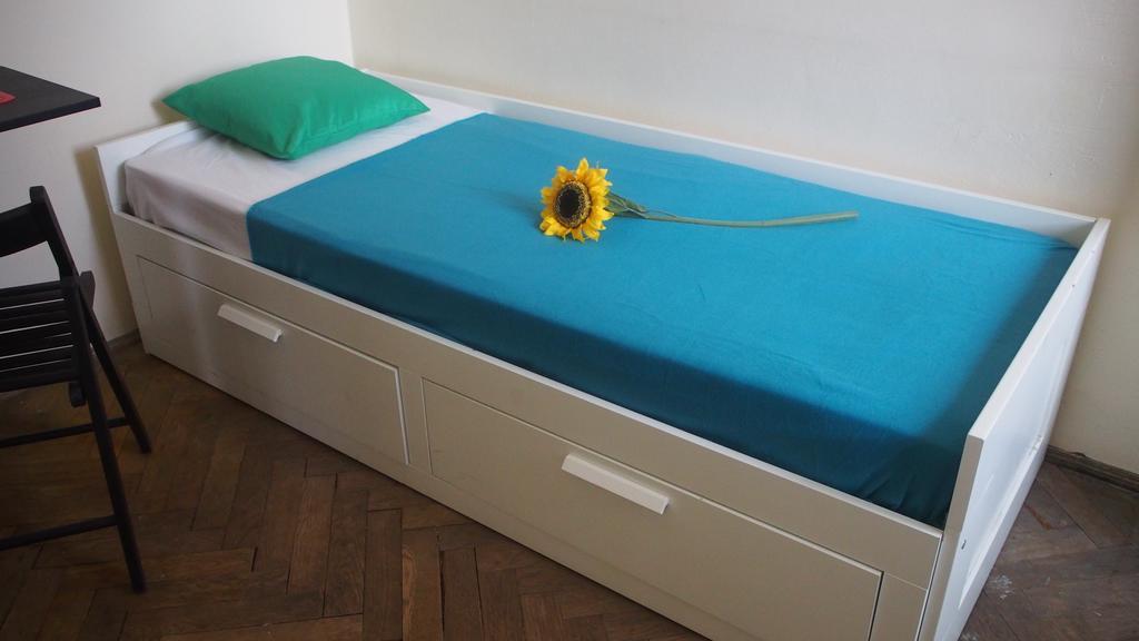 Hostel Krakow Color Sarego Room photo
